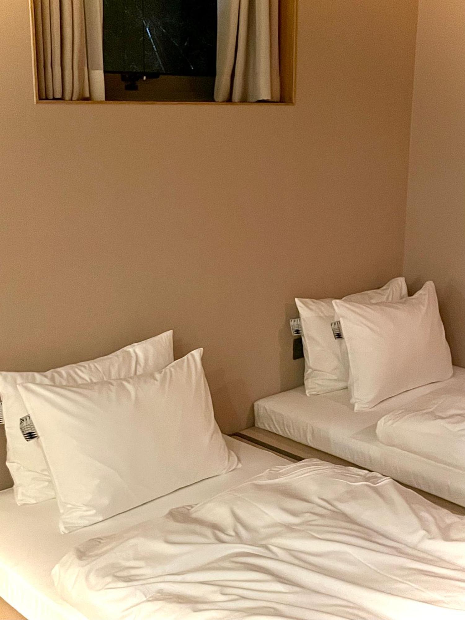 Pbr7 Hotel Unusual Stay Γκιονγκγού Εξωτερικό φωτογραφία